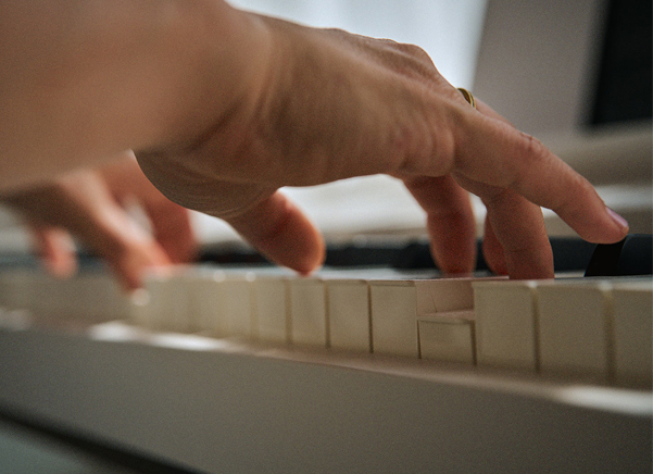 Roland FP-40 PHA-4 Standard keyboard