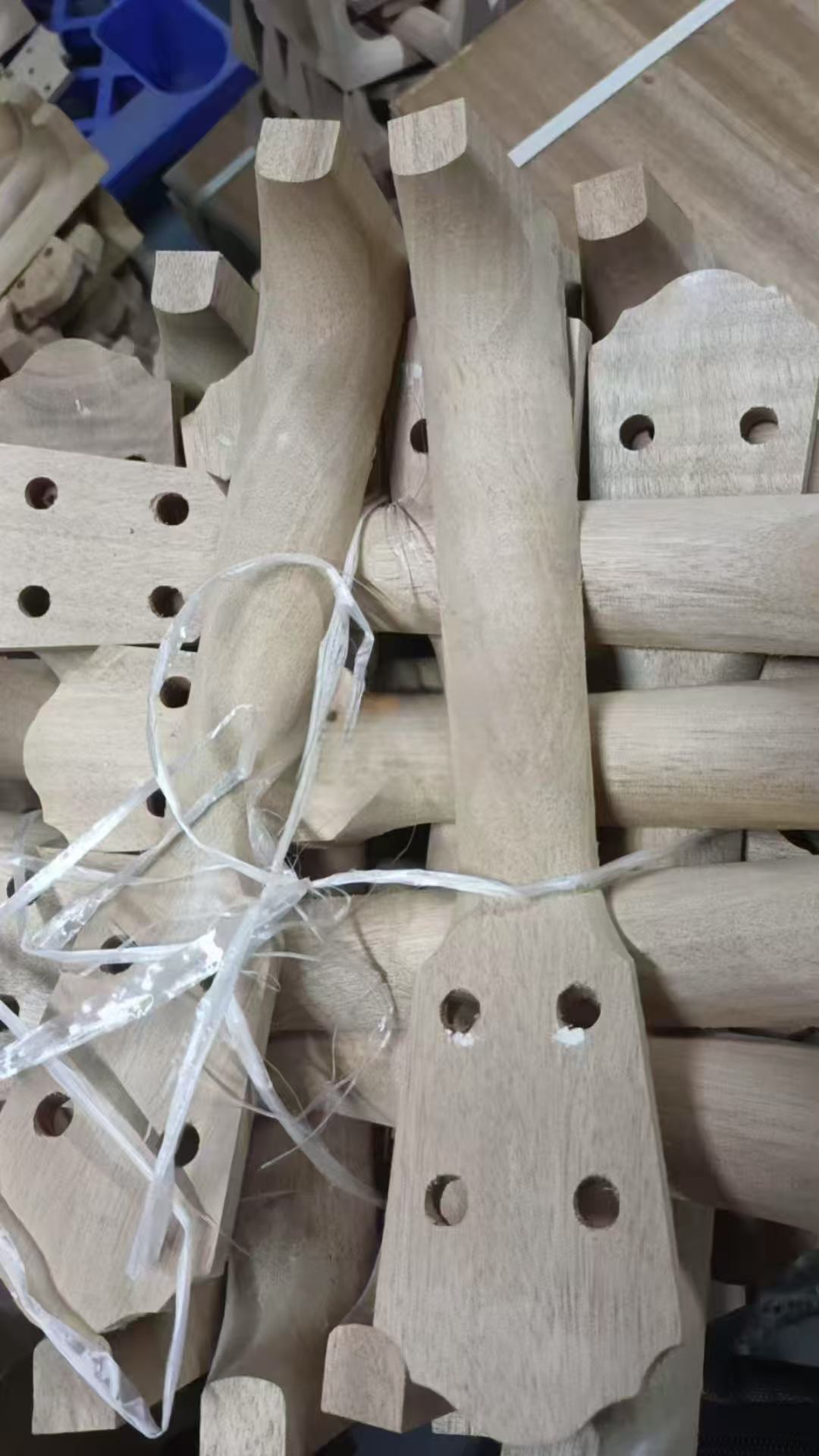 Headstock 1
